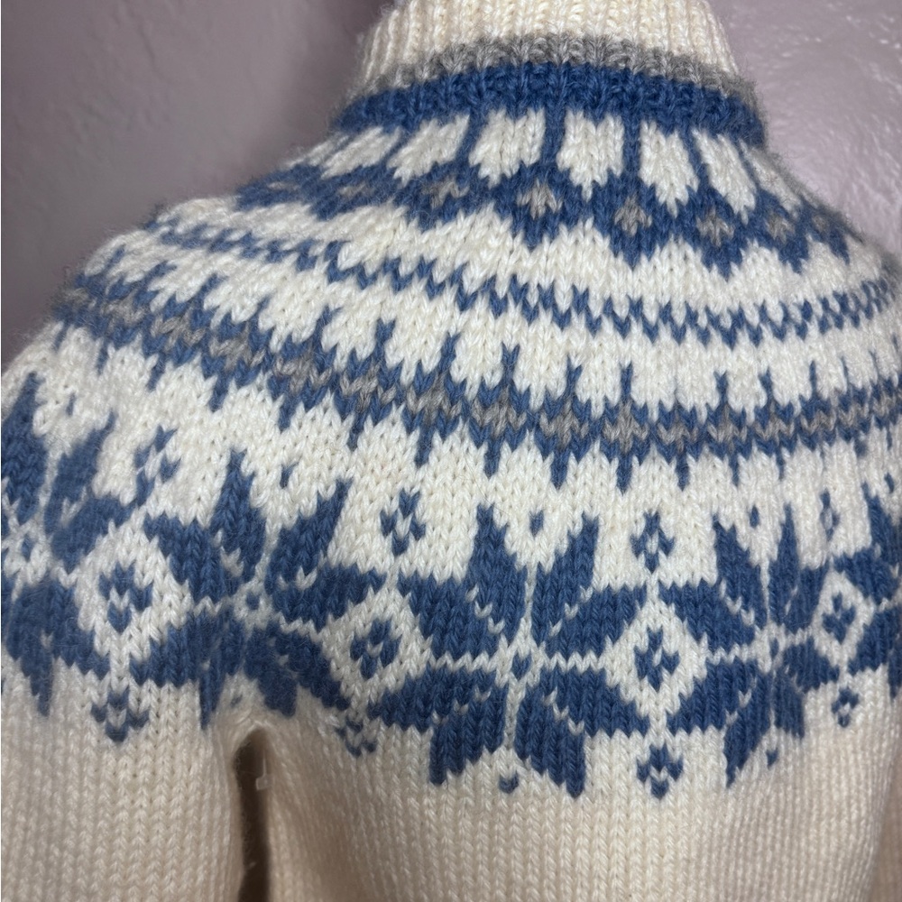 Vintage Dale of Norway 🇳🇴 Women's Sweater - Picture 3 of 8
